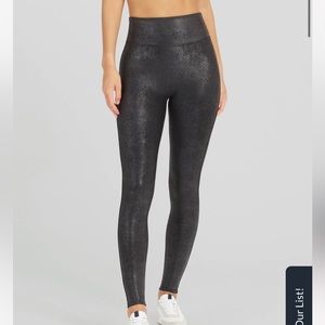 Spanx Faux Leather Matte Snake Legging